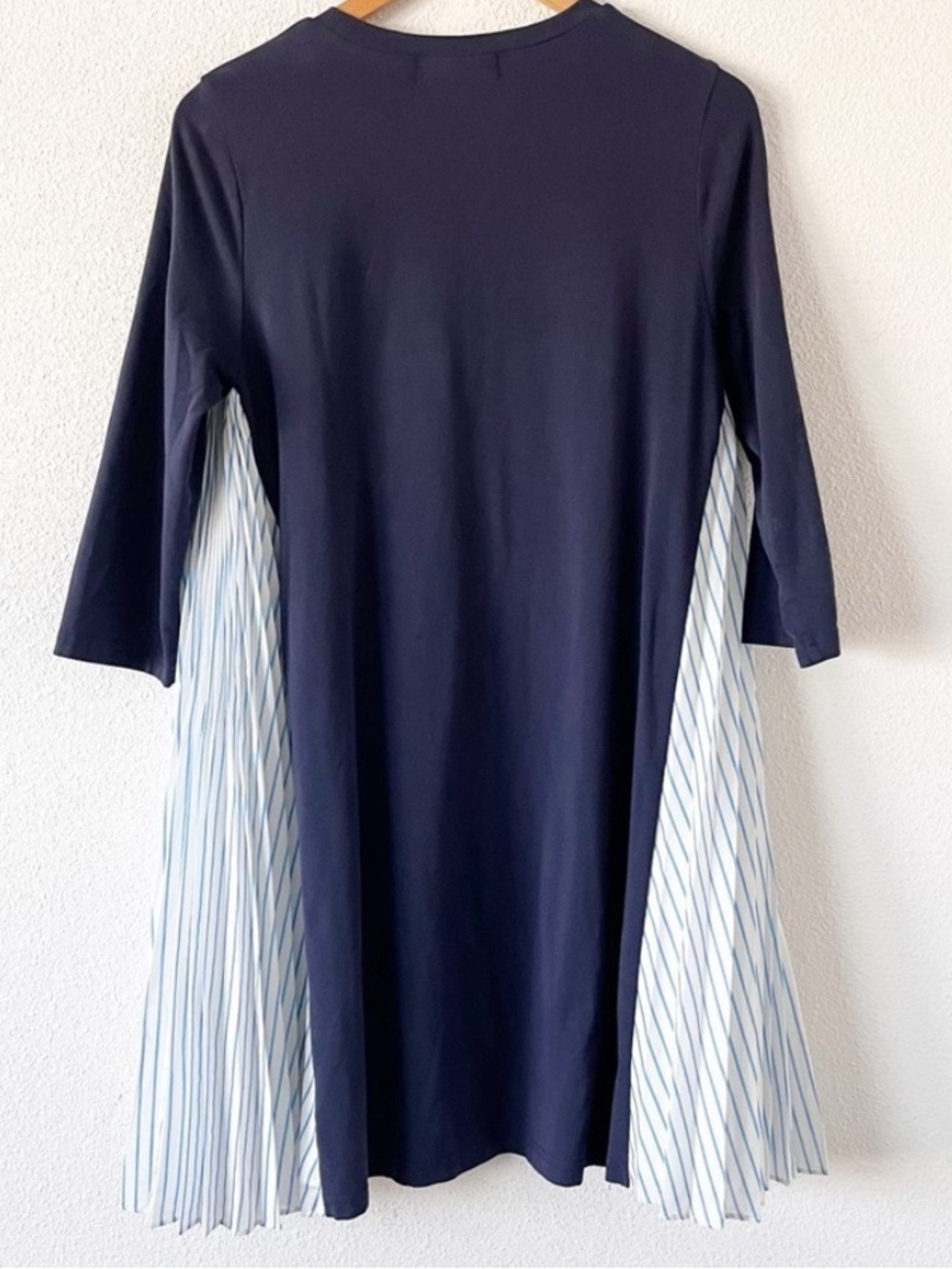 Tuckernuck Pomander Place Navy Mixed Media Stripe Dress Size Large